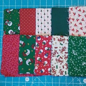 100 Vintage Christmas Fabric Pre-cut Squares 5.75 Inch